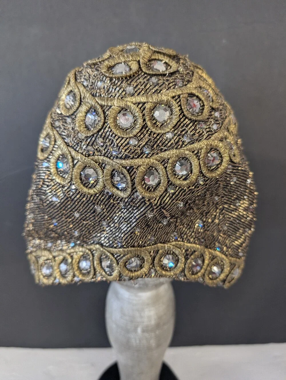 Vintage Adolfo Cloche Hat Incrusted With Rhinestone Sequin Hat - Picture 1 of 9